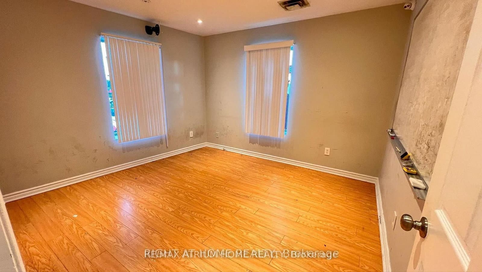 6024 Yonge Street, Unit 2nd B thumbnail 13