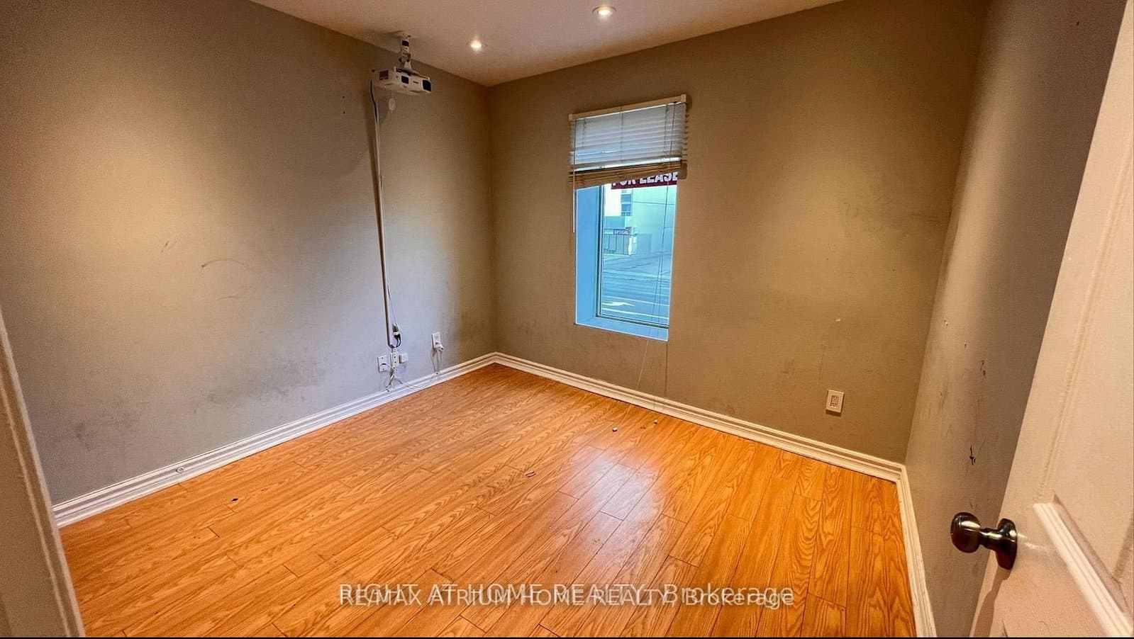 6024 Yonge Street, Unit 2nd B thumbnail 16