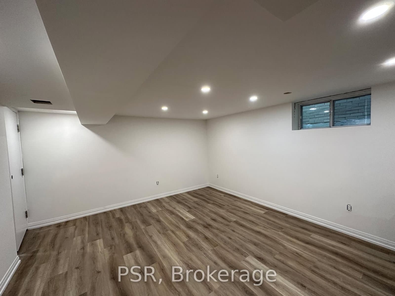 25 Coulson Avenue, Unit Lower thumbnail 10