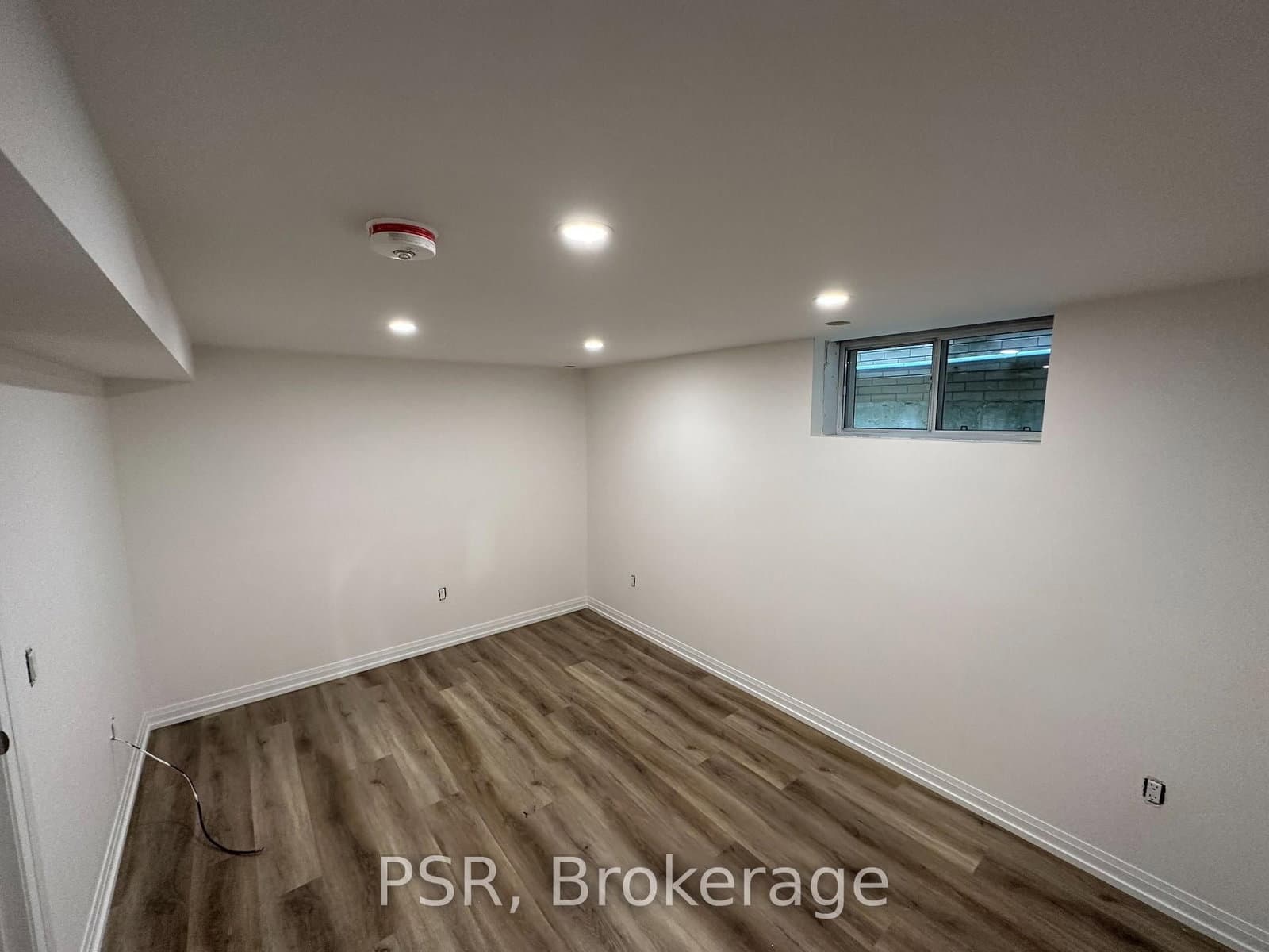 25 Coulson Avenue, Unit Lower thumbnail 6
