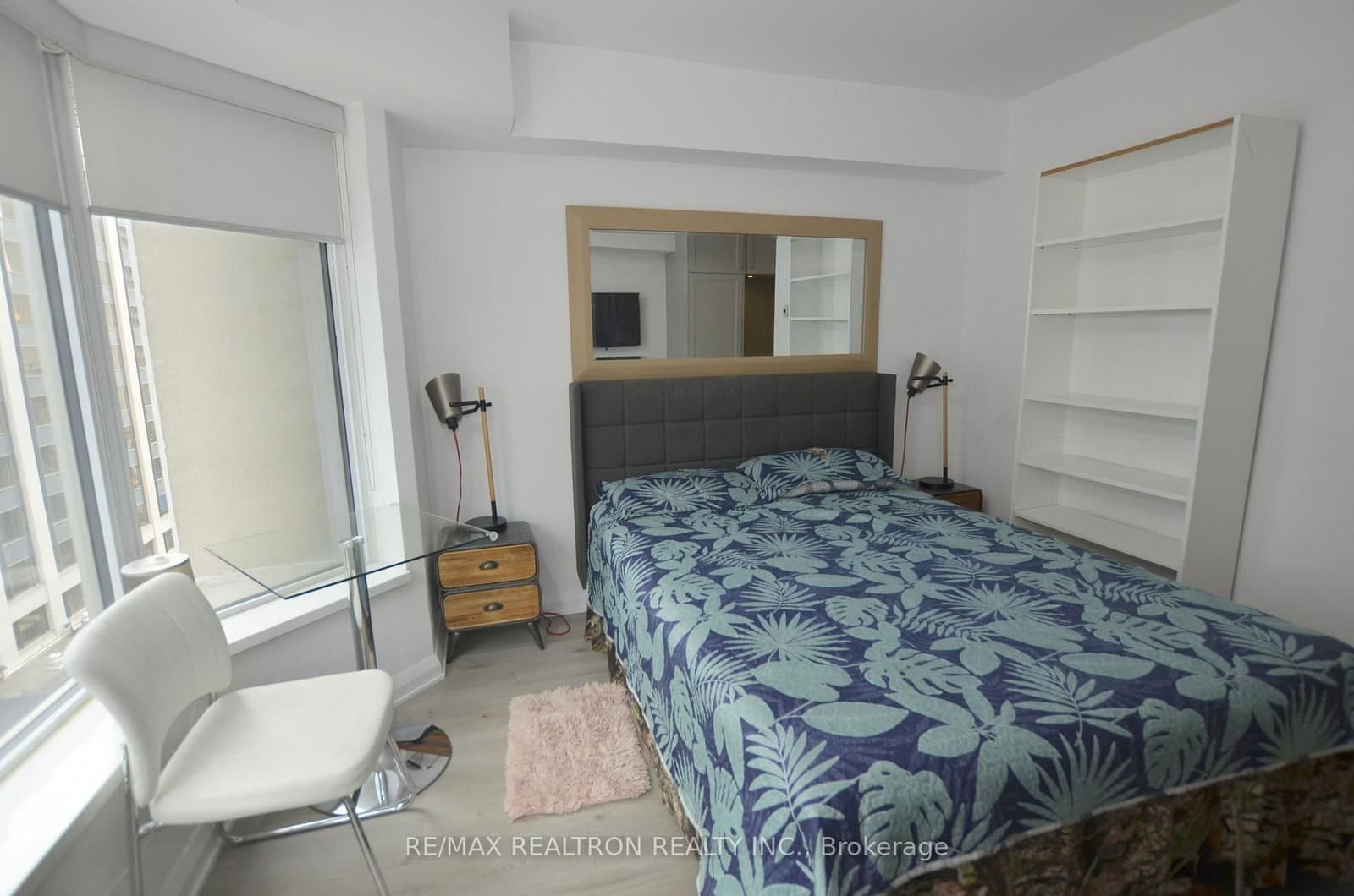 155 Yorkville Avenue, Unit 713 thumbnail 19