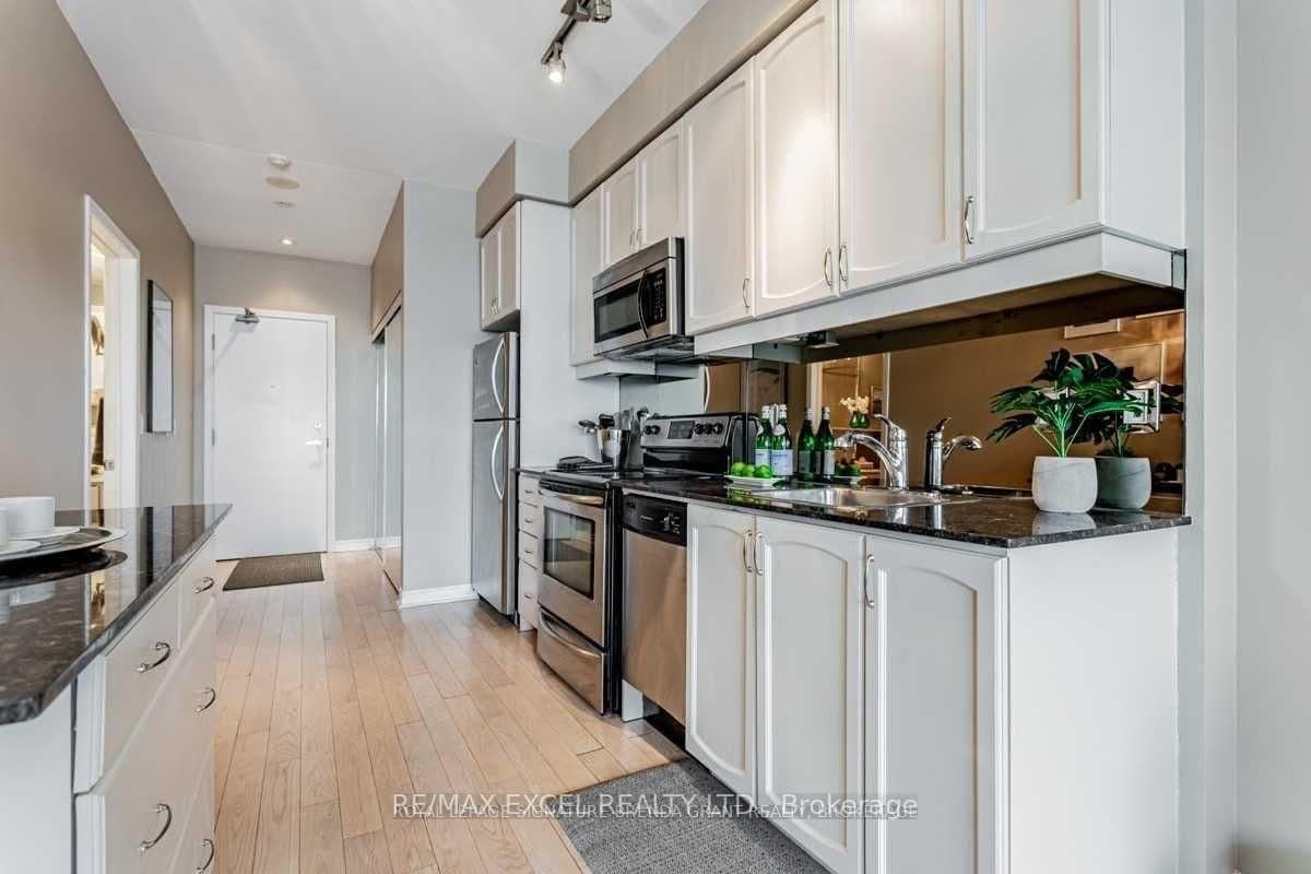 2885 Bayview Avenue, Unit 1126 thumbnail 12