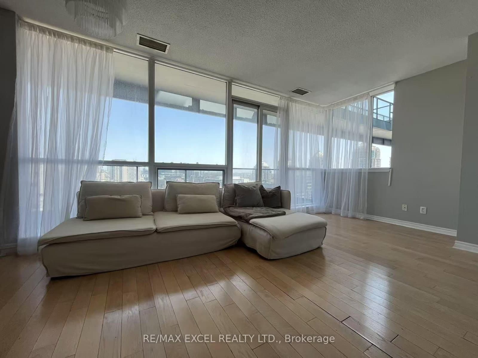2885 Bayview Avenue, Unit 1126 thumbnail 35