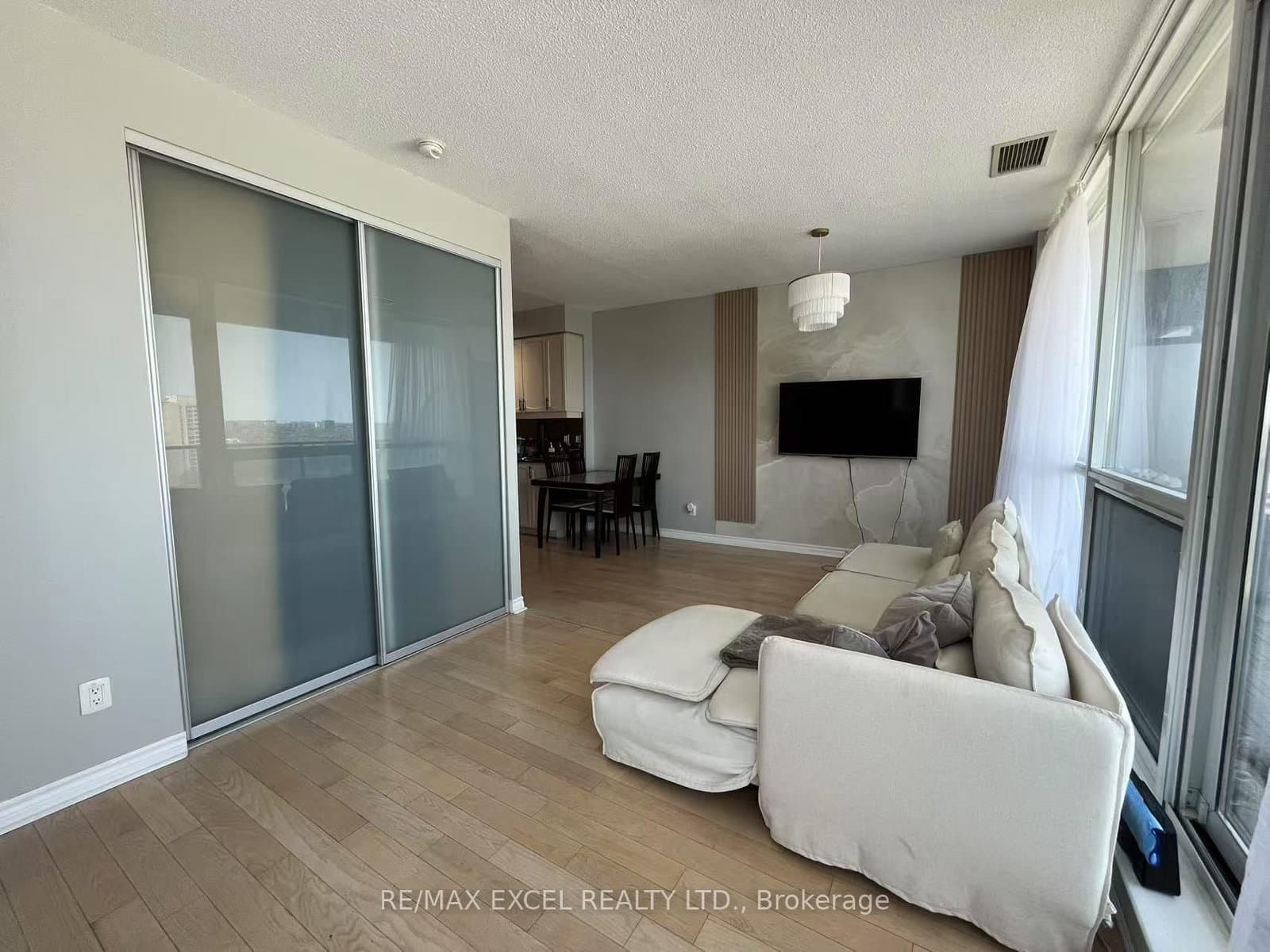 2885 Bayview Avenue, Unit 1126 thumbnail 37