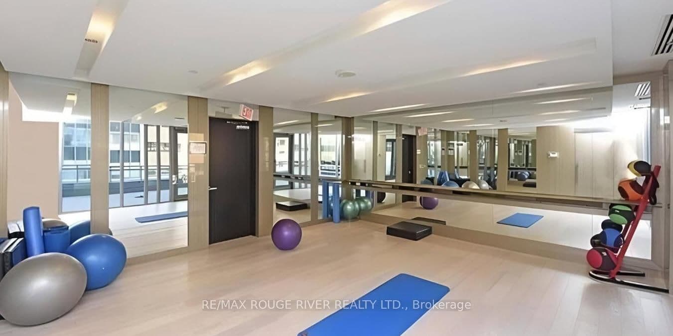 89 Dunfield Avenue, Unit 509 thumbnail 25