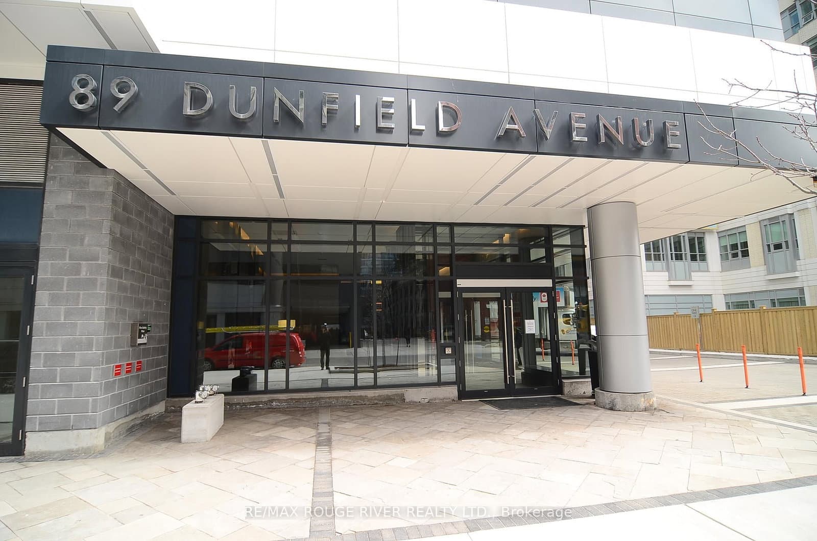 89 Dunfield Avenue, Unit 509 thumbnail 3