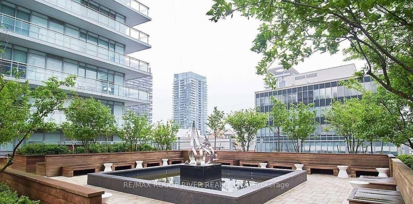 89 Dunfield Avenue, Unit 509 thumbnail 33