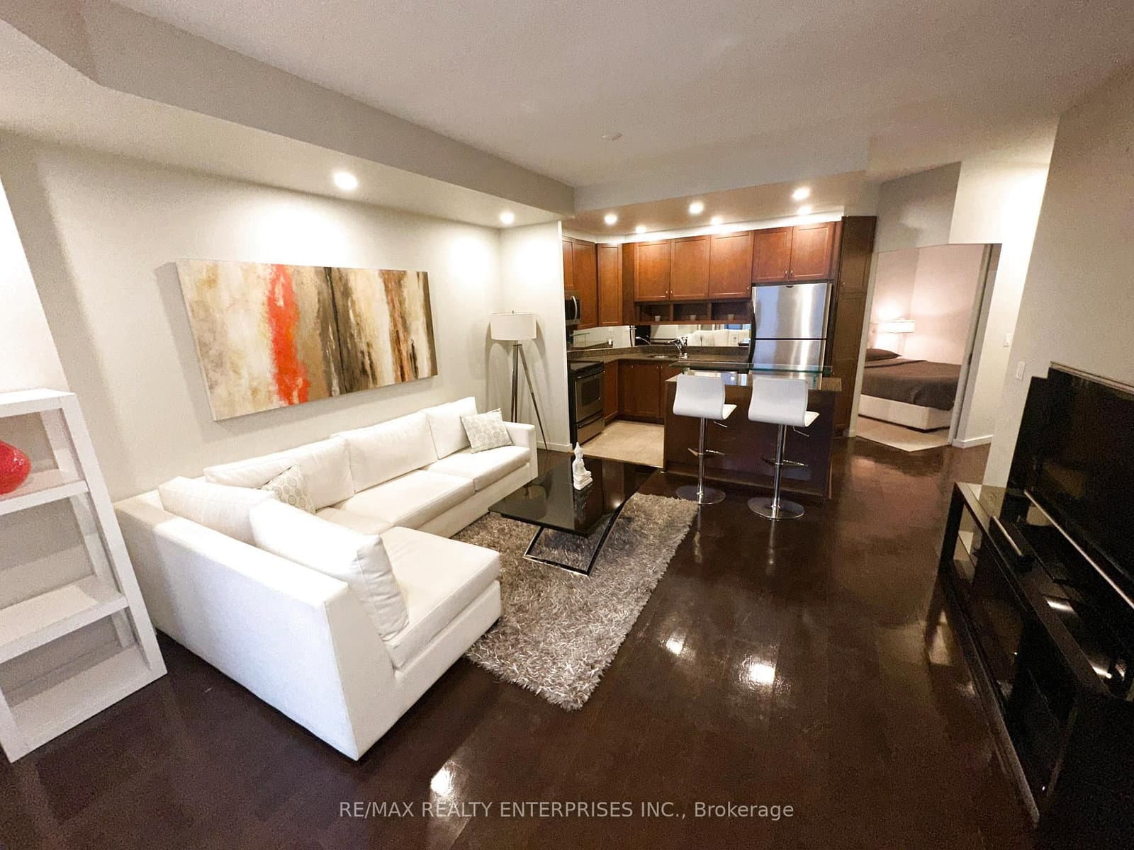 8 York Street, Unit 2710 thumbnail 6