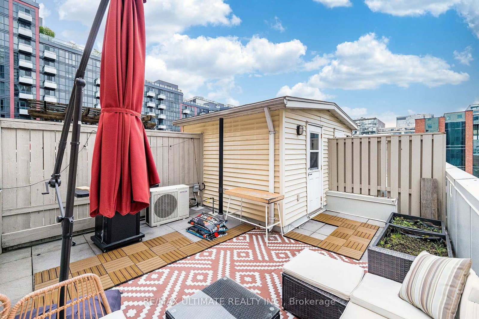 11 Niagara Street, Unit 14 thumbnail 43