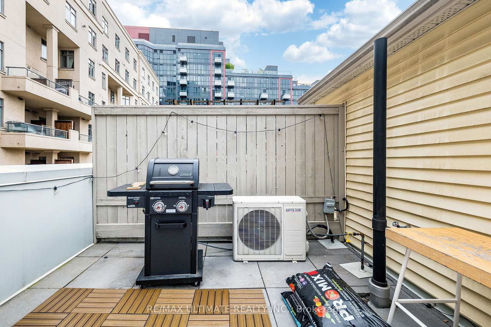 11 Niagara Street, Unit 14 thumbnail 44