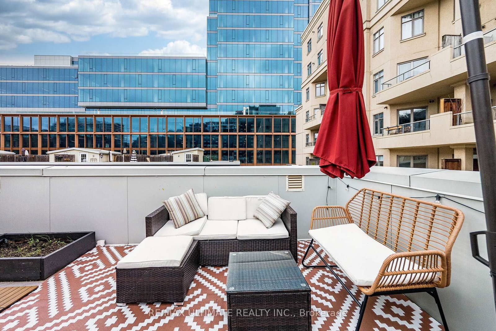 11 Niagara Street, Unit 14 thumbnail 45