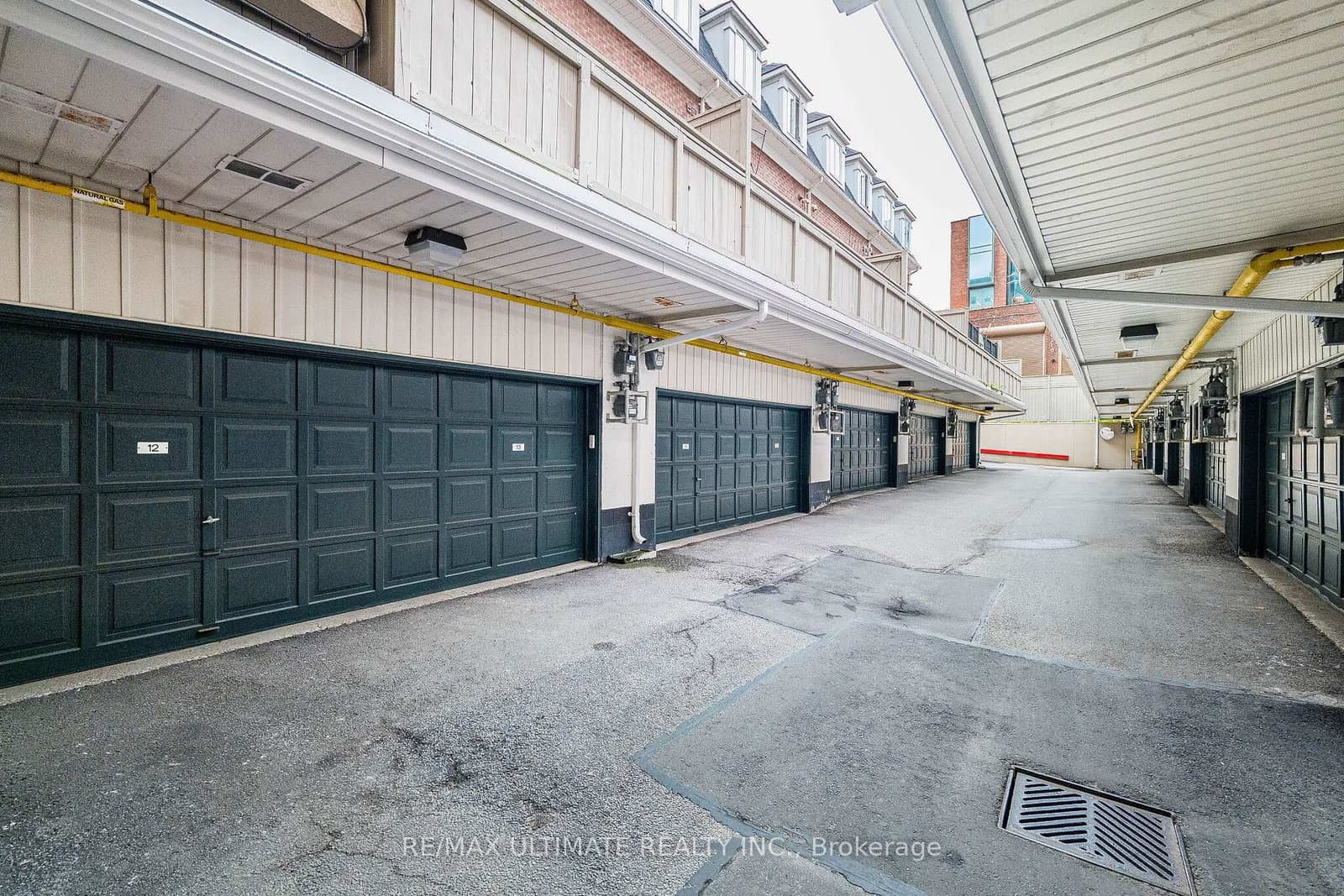 11 Niagara Street, Unit 14 thumbnail 46