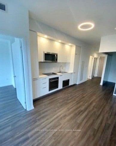 75 Canterbury Place, Unit 1015 thumbnail 6