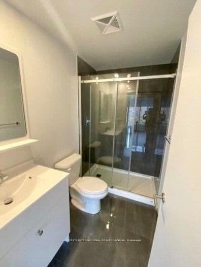 75 Canterbury Place, Unit 1015 thumbnail 9