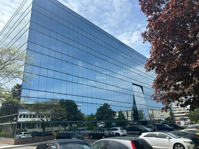18 Wynford Drive, Unit 215 thumbnail 2