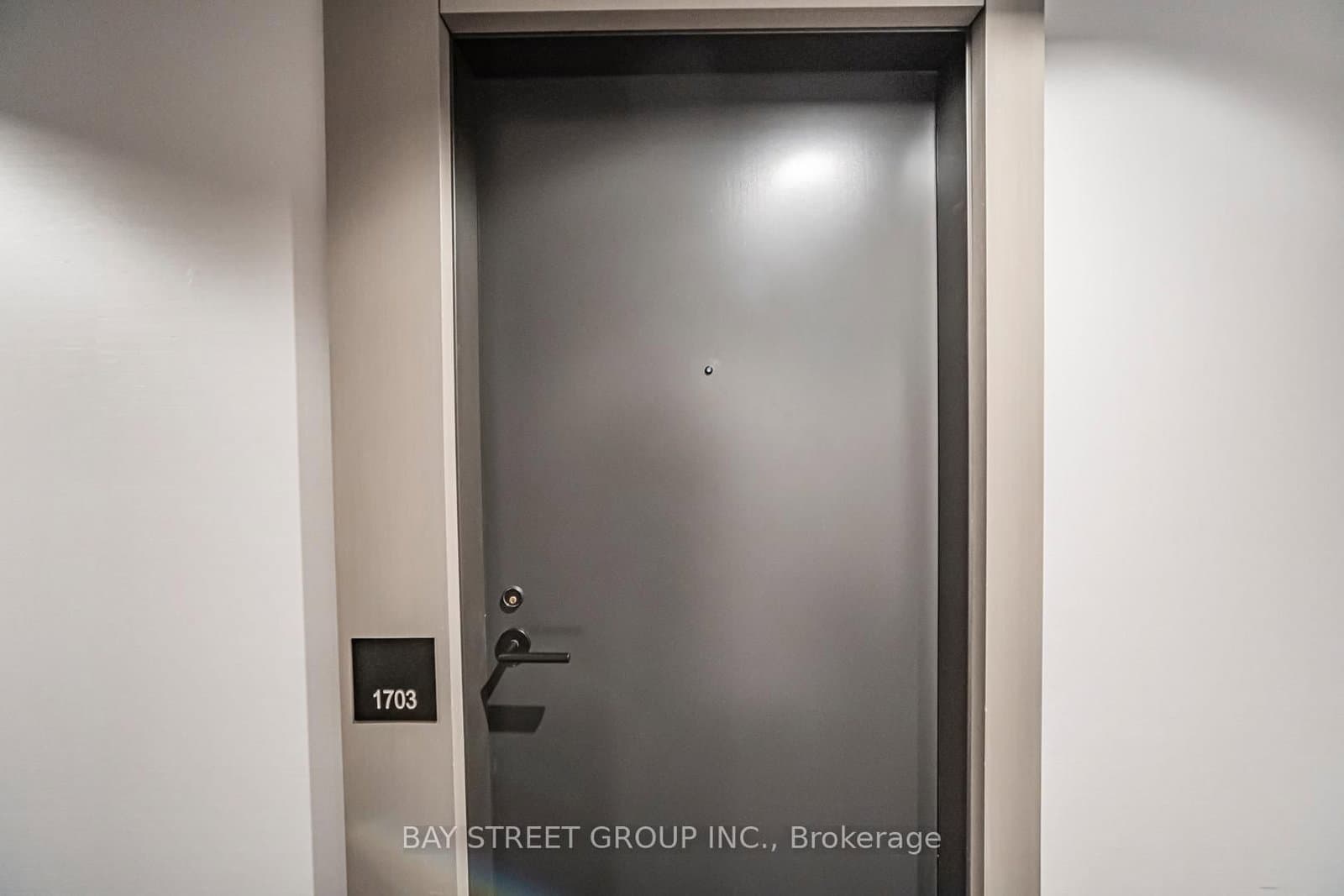 108 Peter Street, Unit 1703 thumbnail 14