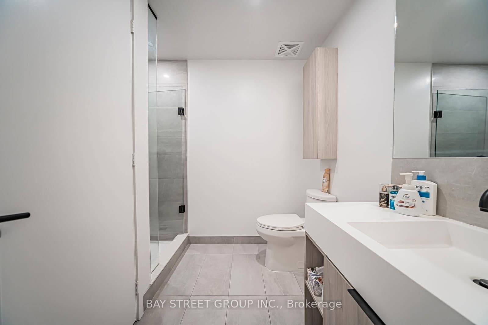 108 Peter Street, Unit 1703 thumbnail 18