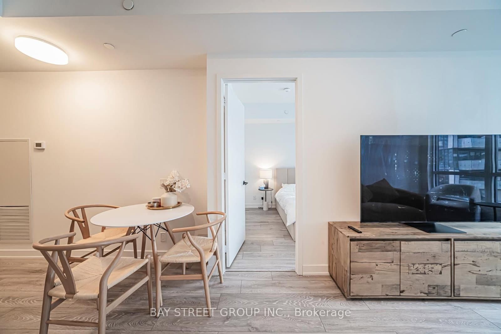 108 Peter Street, Unit 1703 thumbnail 25