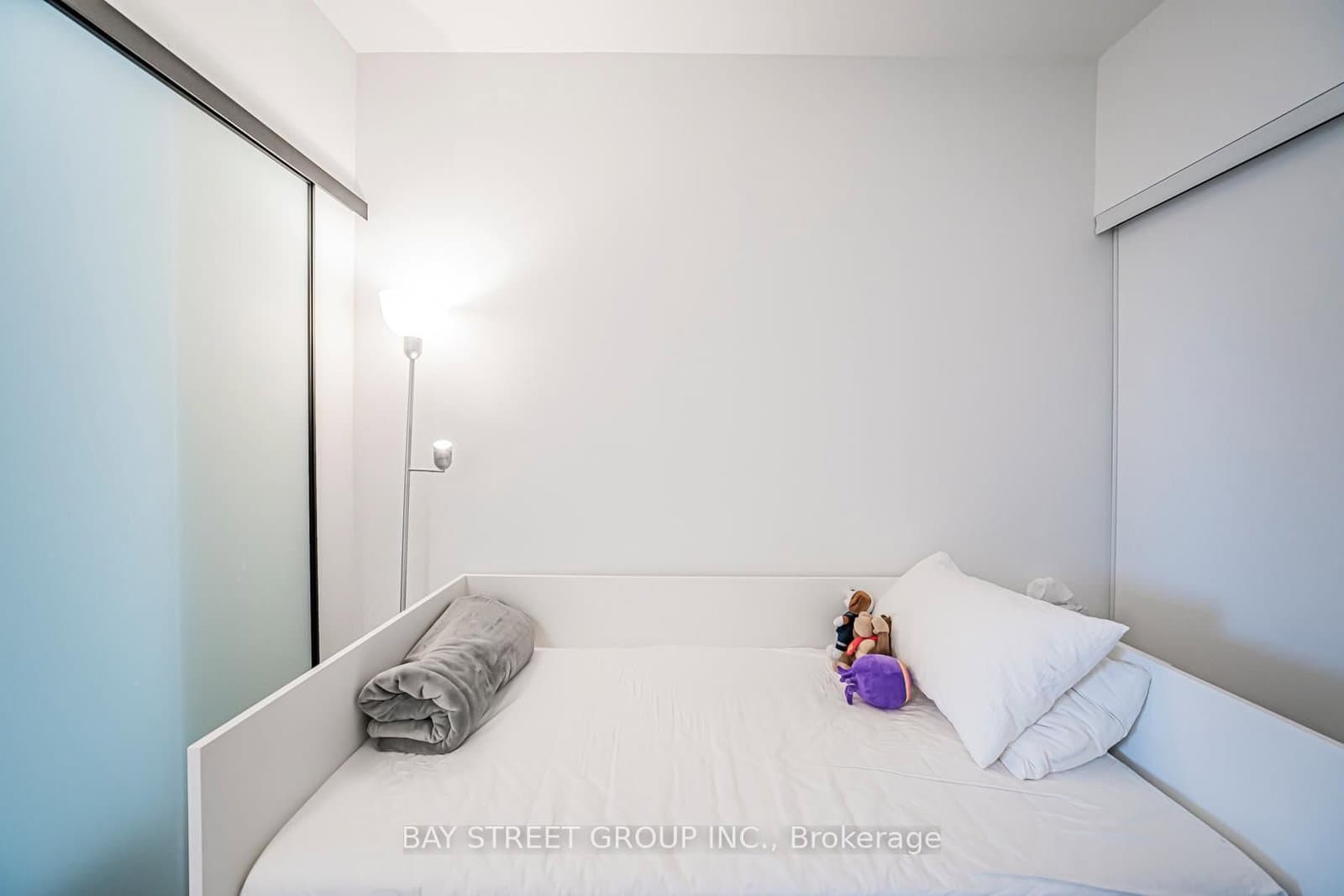 108 Peter Street, Unit 1703 thumbnail 34