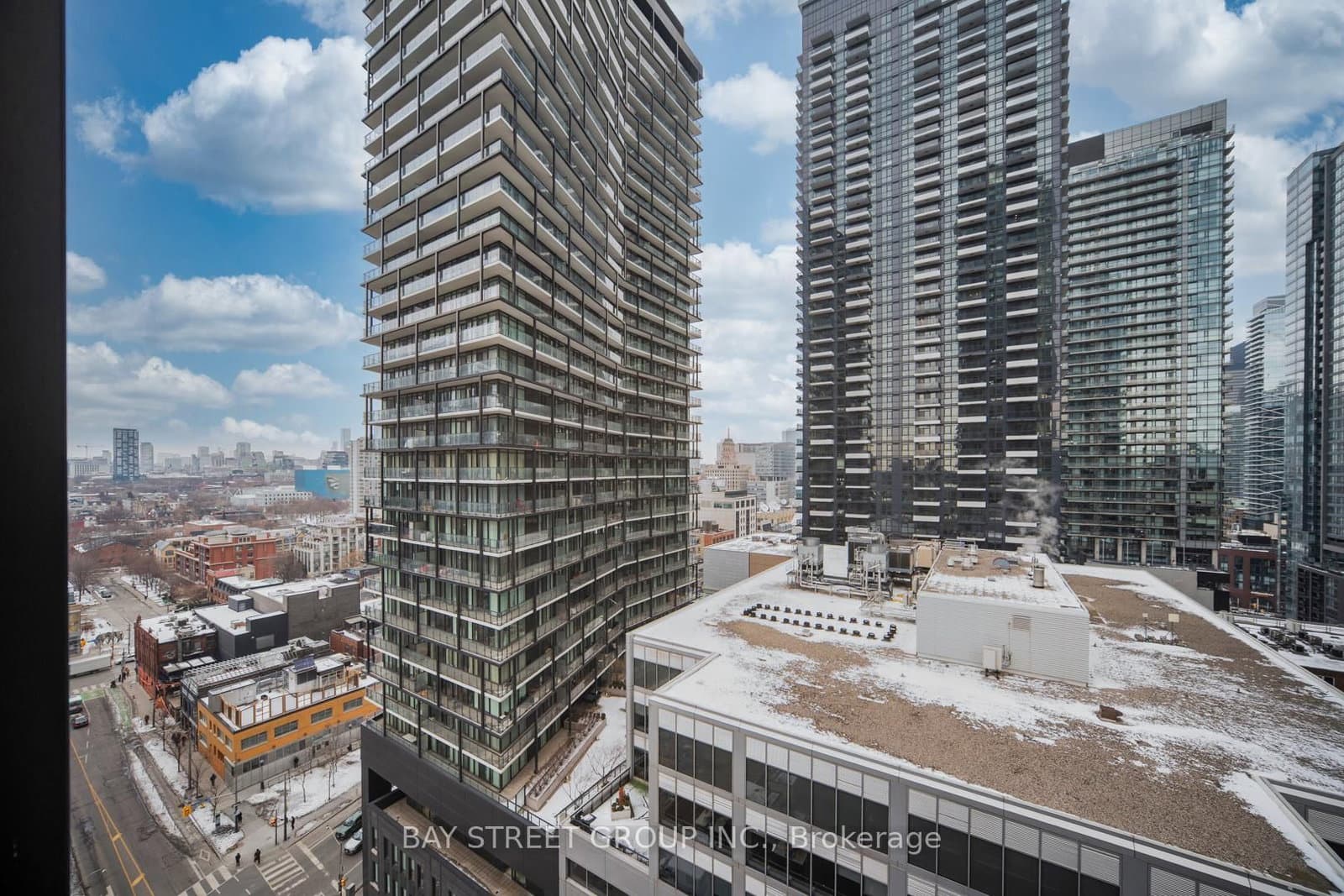 108 Peter Street, Unit 1703 thumbnail 39