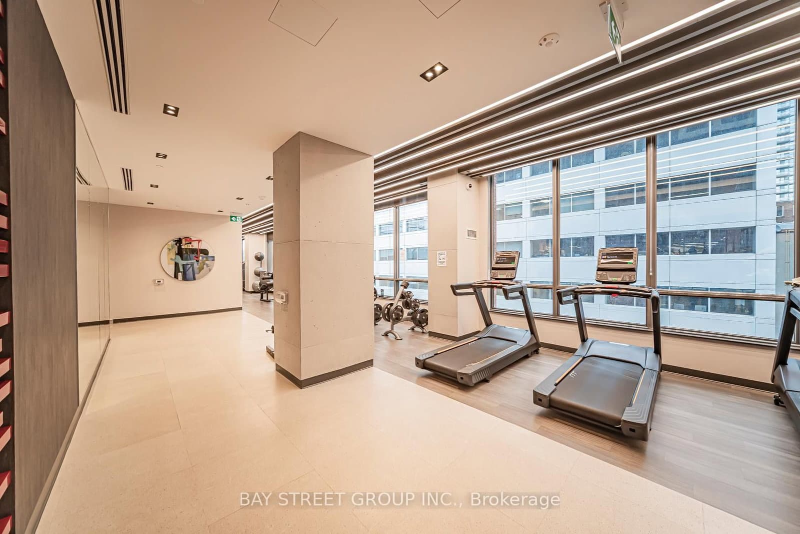 108 Peter Street, Unit 1703 thumbnail 8