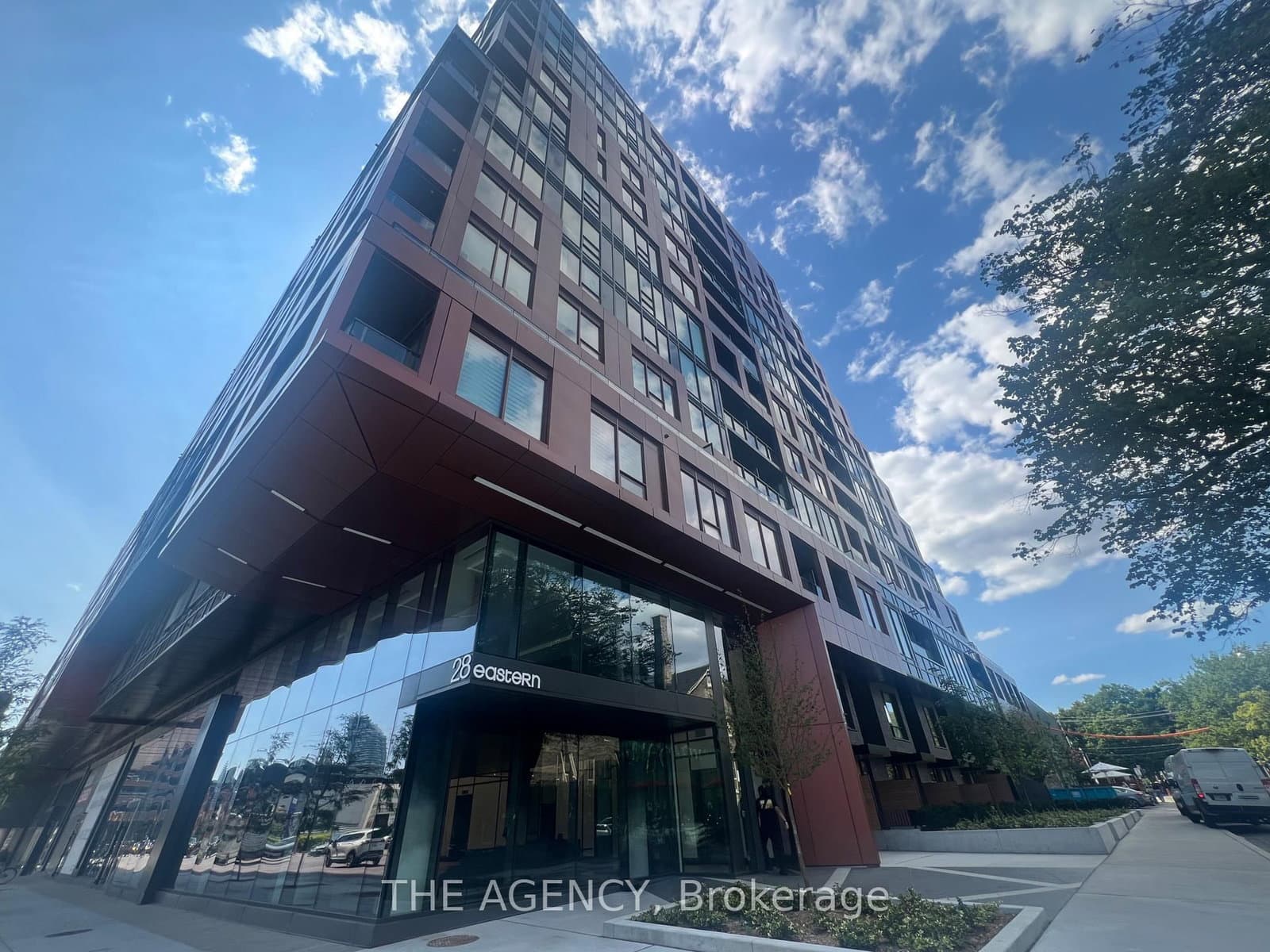 #TH110 - 28 Eastern Avenue