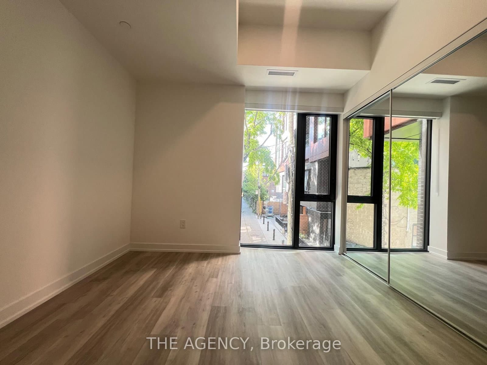 28 Eastern Avenue, Unit TH110 thumbnail 28