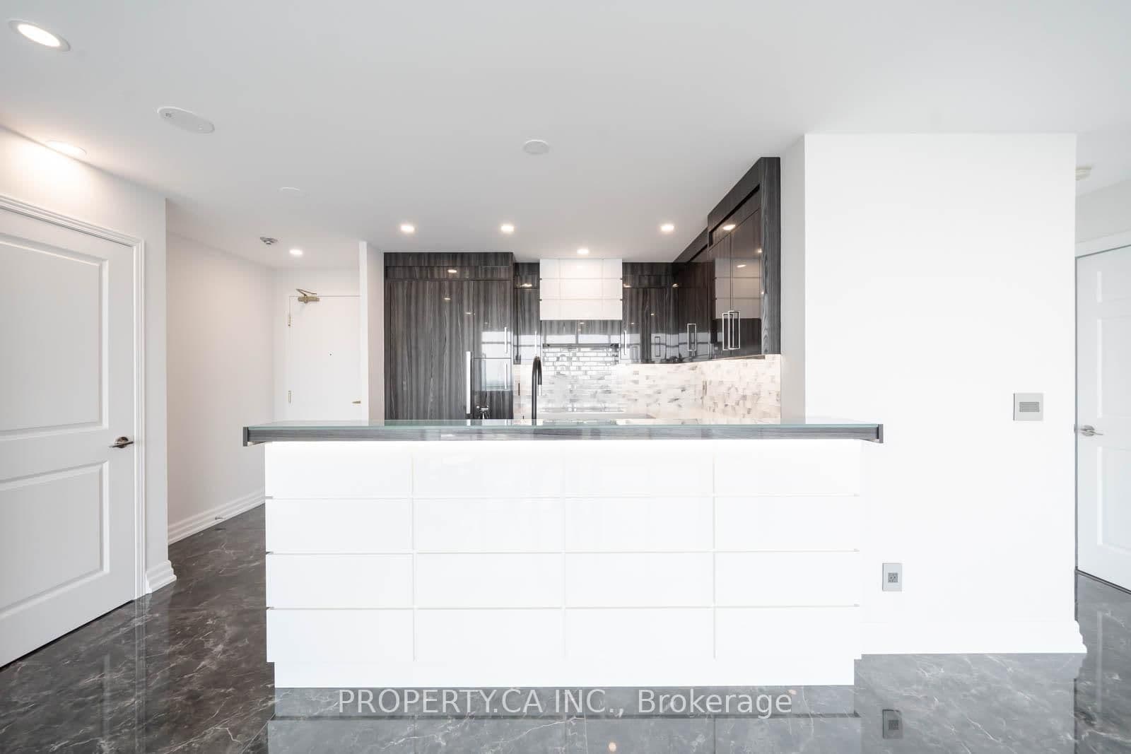 5508 Yonge Street, Unit PH02 thumbnail 3