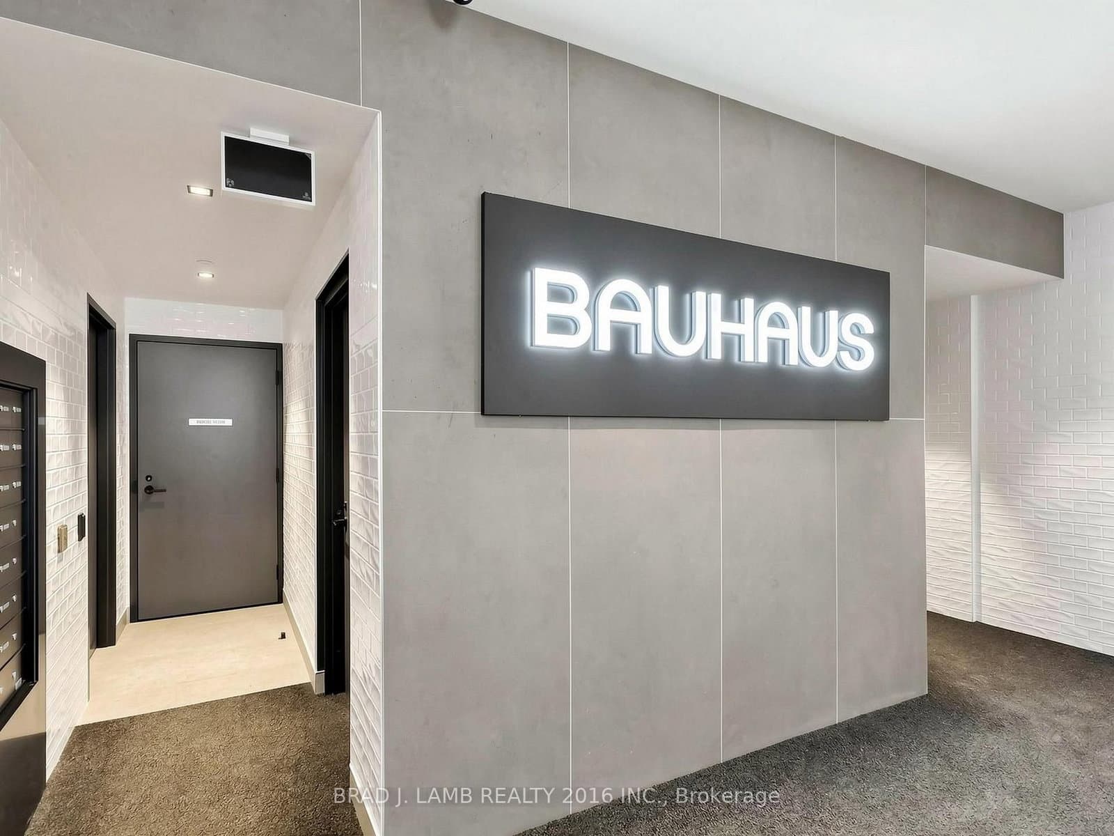 284 King Street E, Unit 404 thumbnail 48