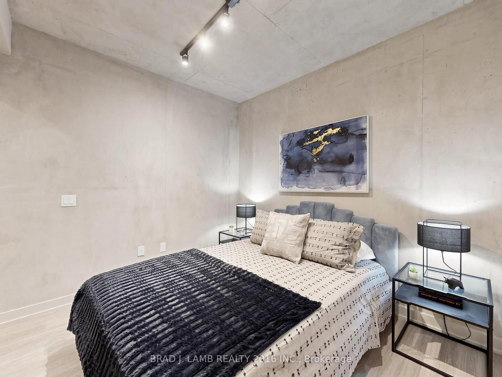 284 King Street E, Unit 505 thumbnail 28
