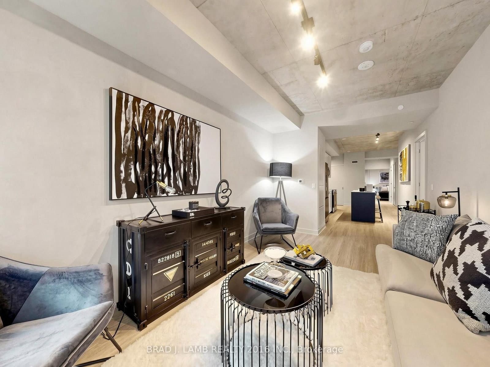 284 King Street E, Unit 505 thumbnail 5