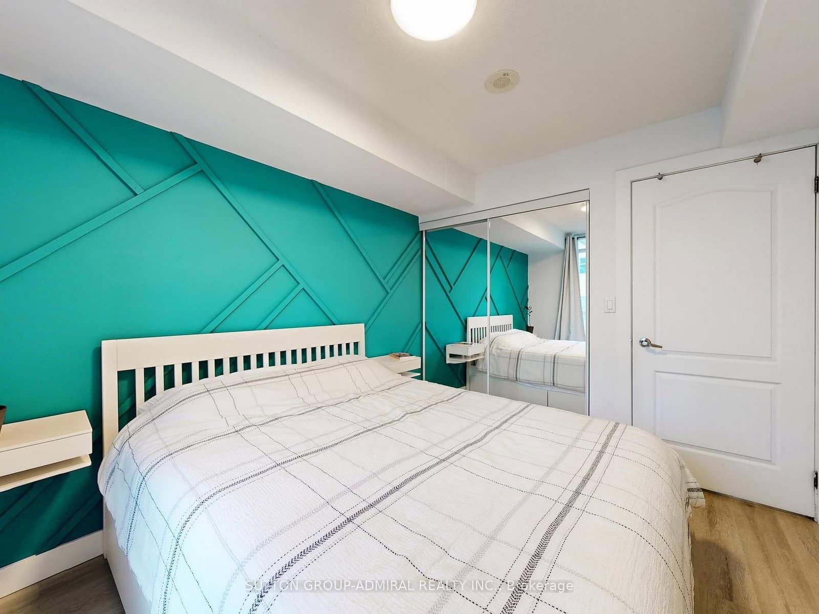 212 Eglinton Avenue E, Unit 1005 thumbnail 15