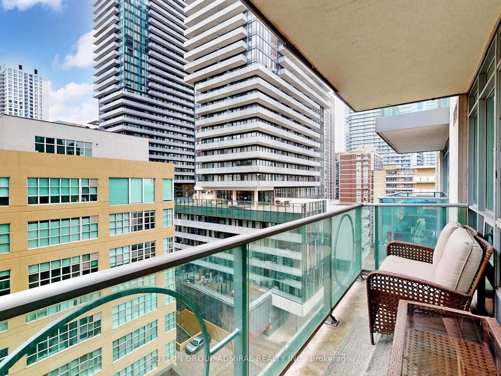 212 Eglinton Avenue E, Unit 1005 thumbnail 25