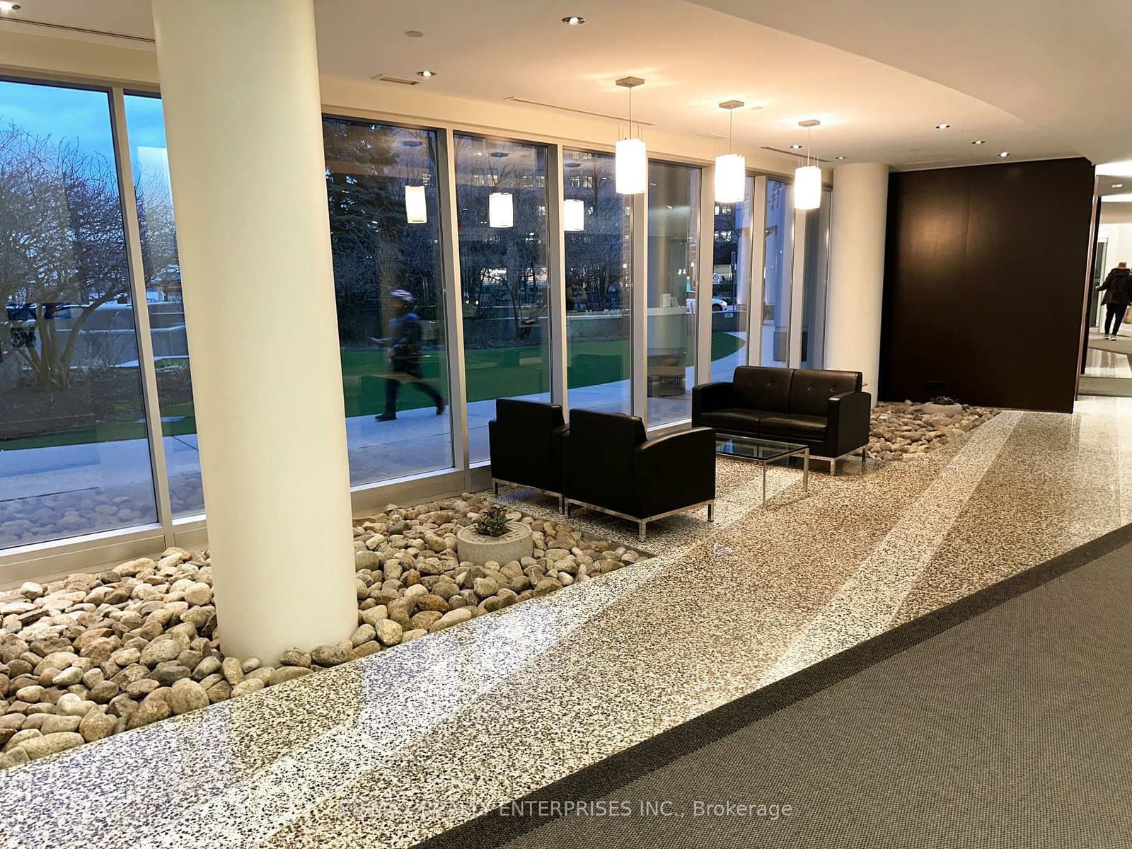 8 York Street, Unit 2710 thumbnail 26