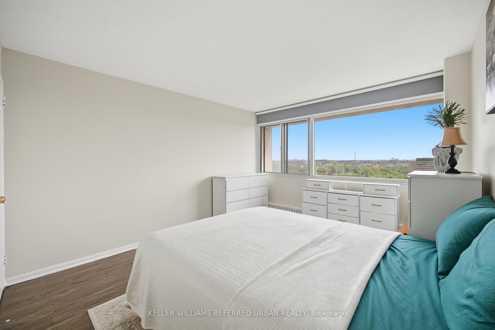 715 Don Mills Road, Unit 2204 thumbnail 21