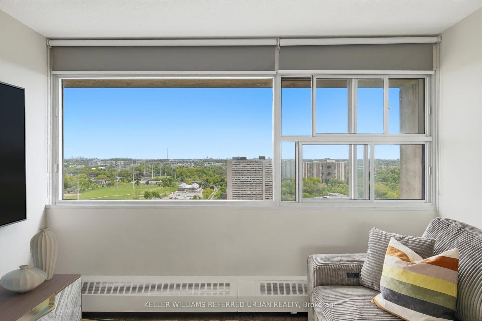 715 Don Mills Road, Unit 2204 thumbnail 6