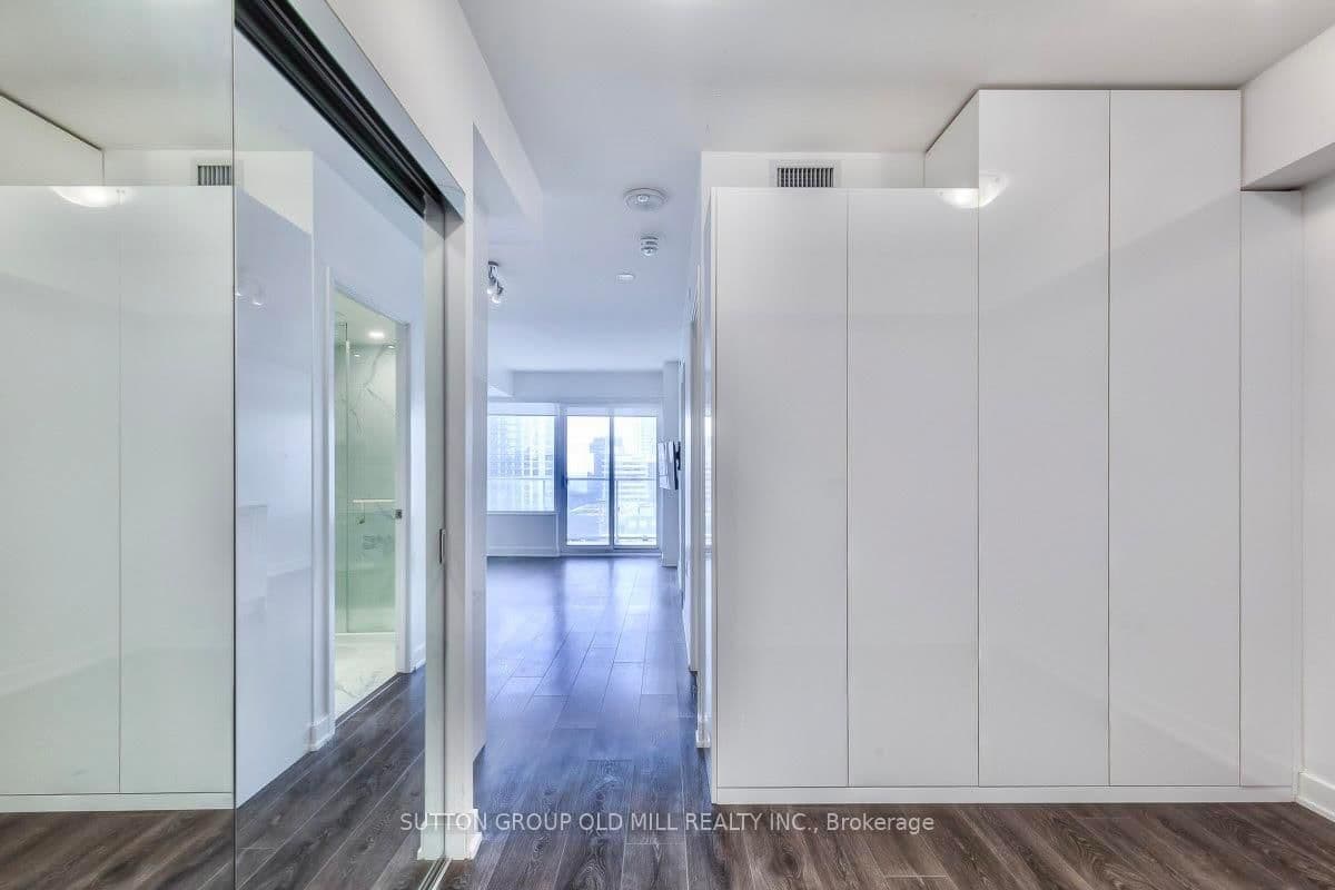 195 Redpath Avenue, Unit 1411 thumbnail 12