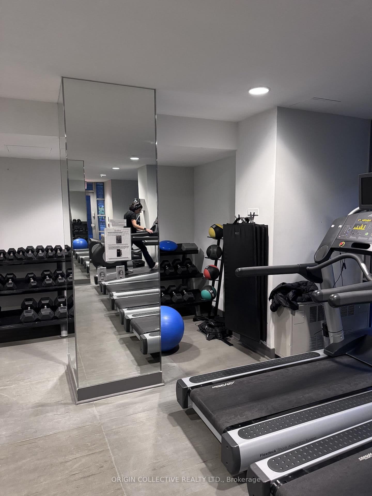 399 Adelaide Street W, Unit 417 thumbnail 17