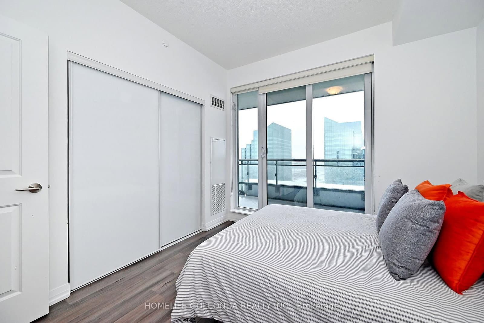 60 Ann O'reilly Road, Unit 1560 thumbnail 24