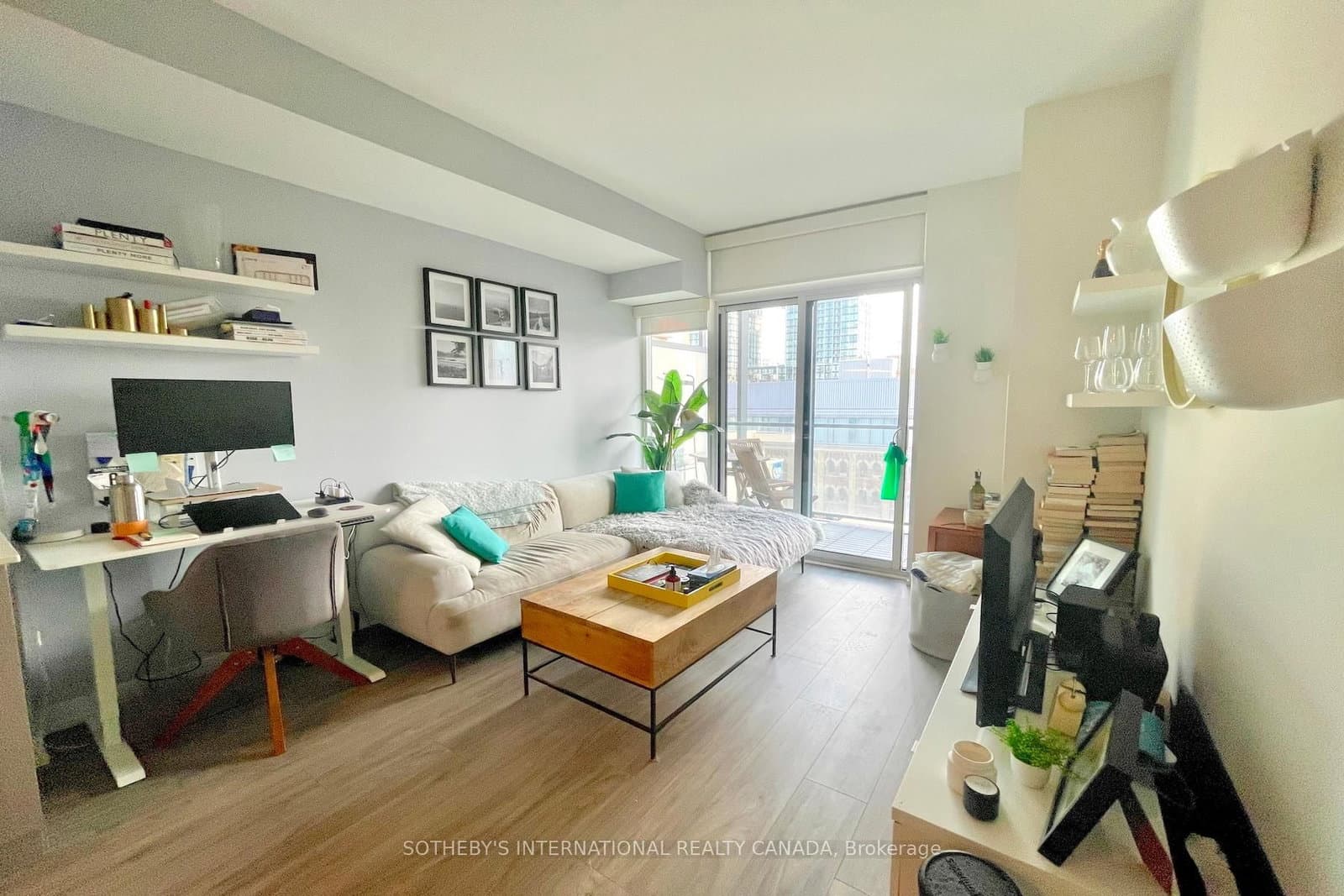 105 George Street, Unit 706 thumbnail 10