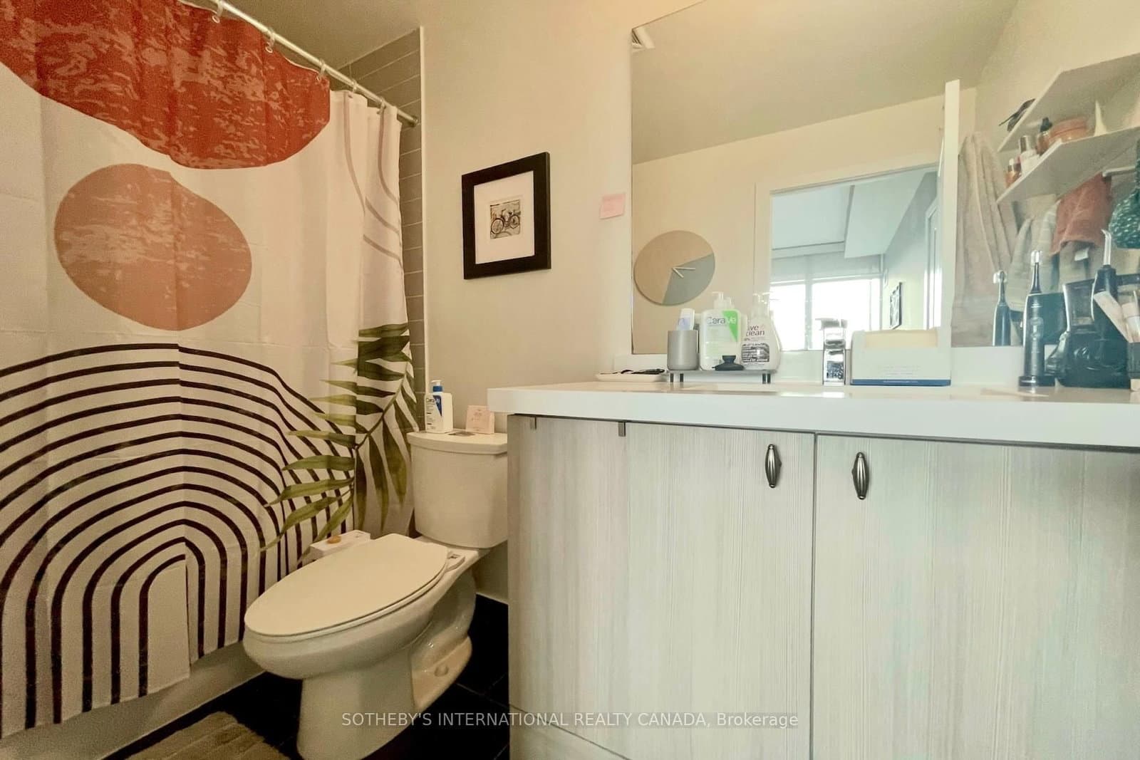 105 George Street, Unit 706 thumbnail 16