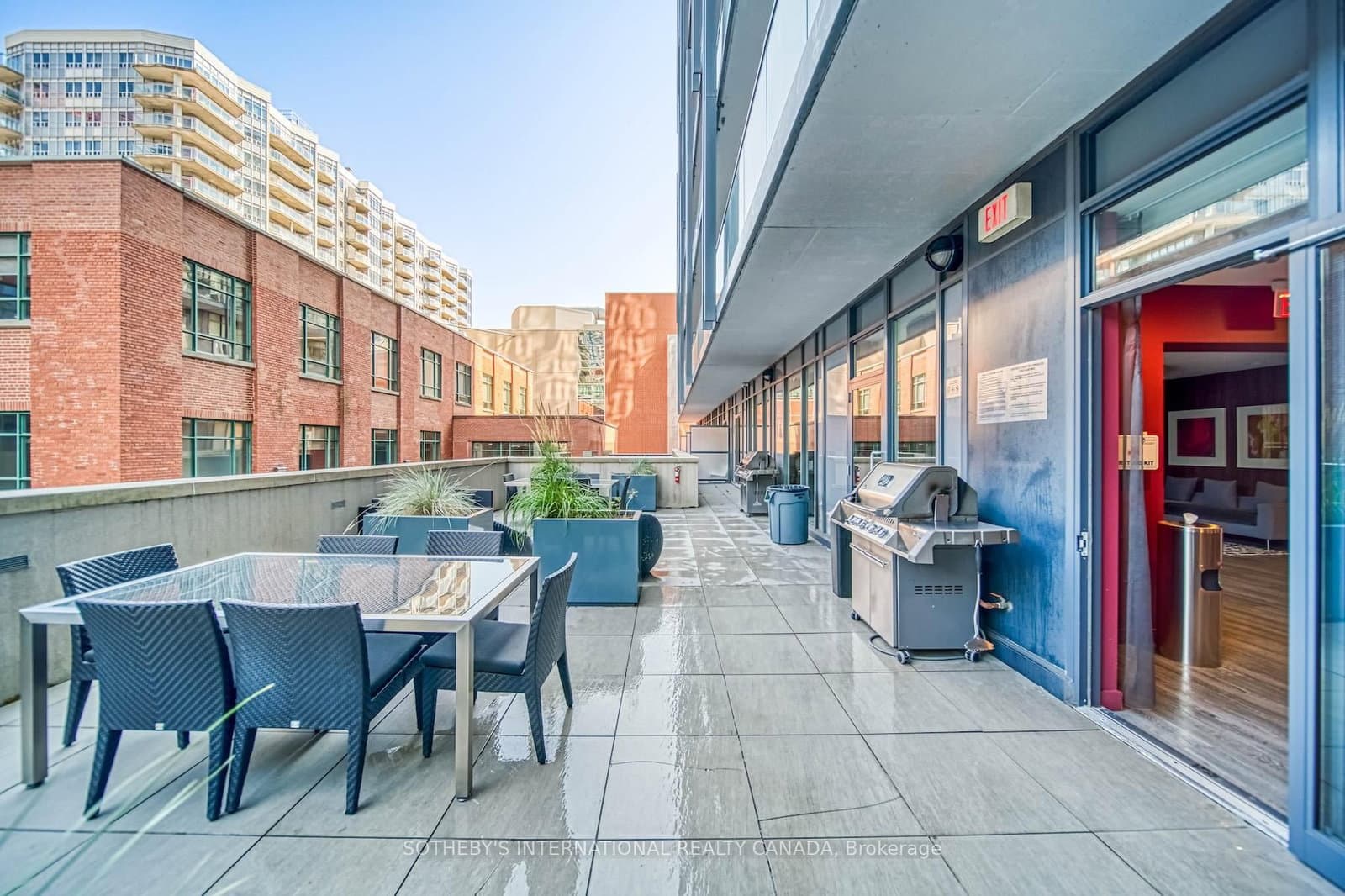 105 George Street, Unit 706 thumbnail 33