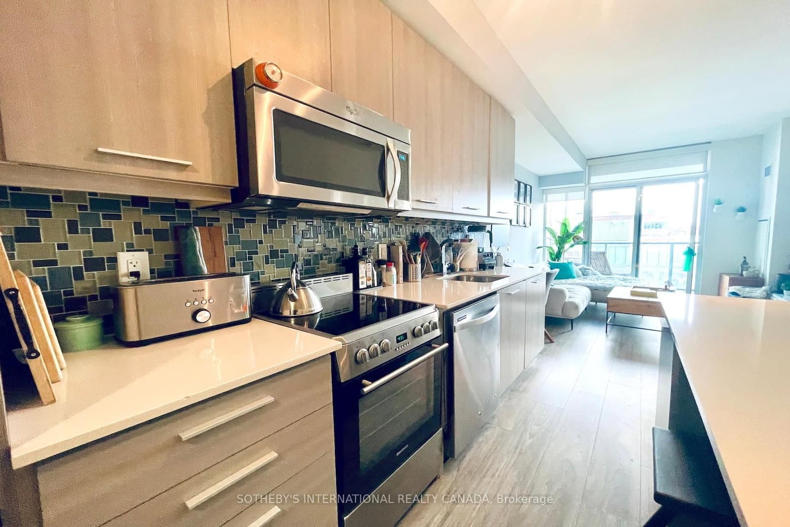 105 George Street, Unit 706 thumbnail 7