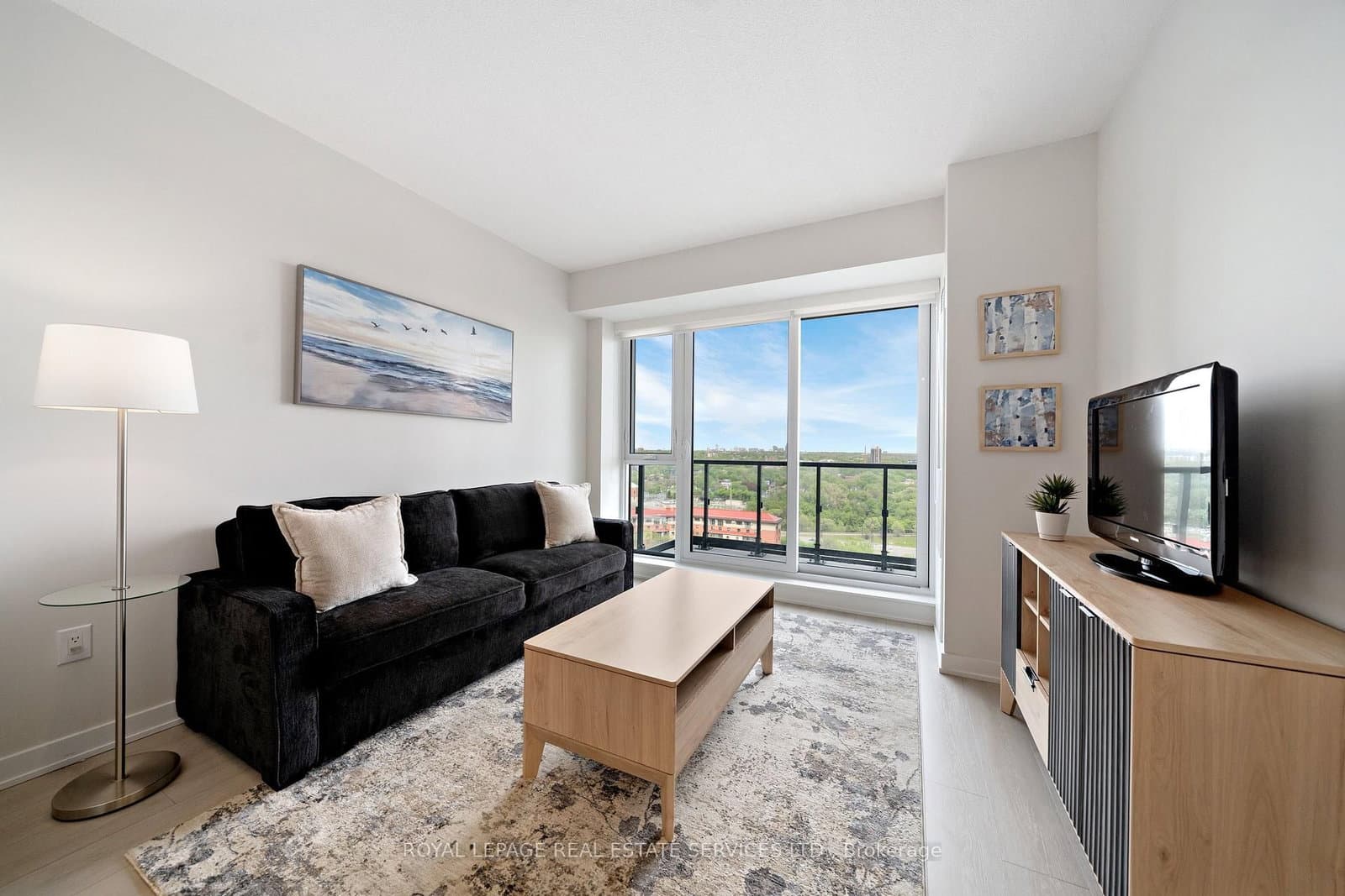 130 River Street, Unit 1411 thumbnail 12