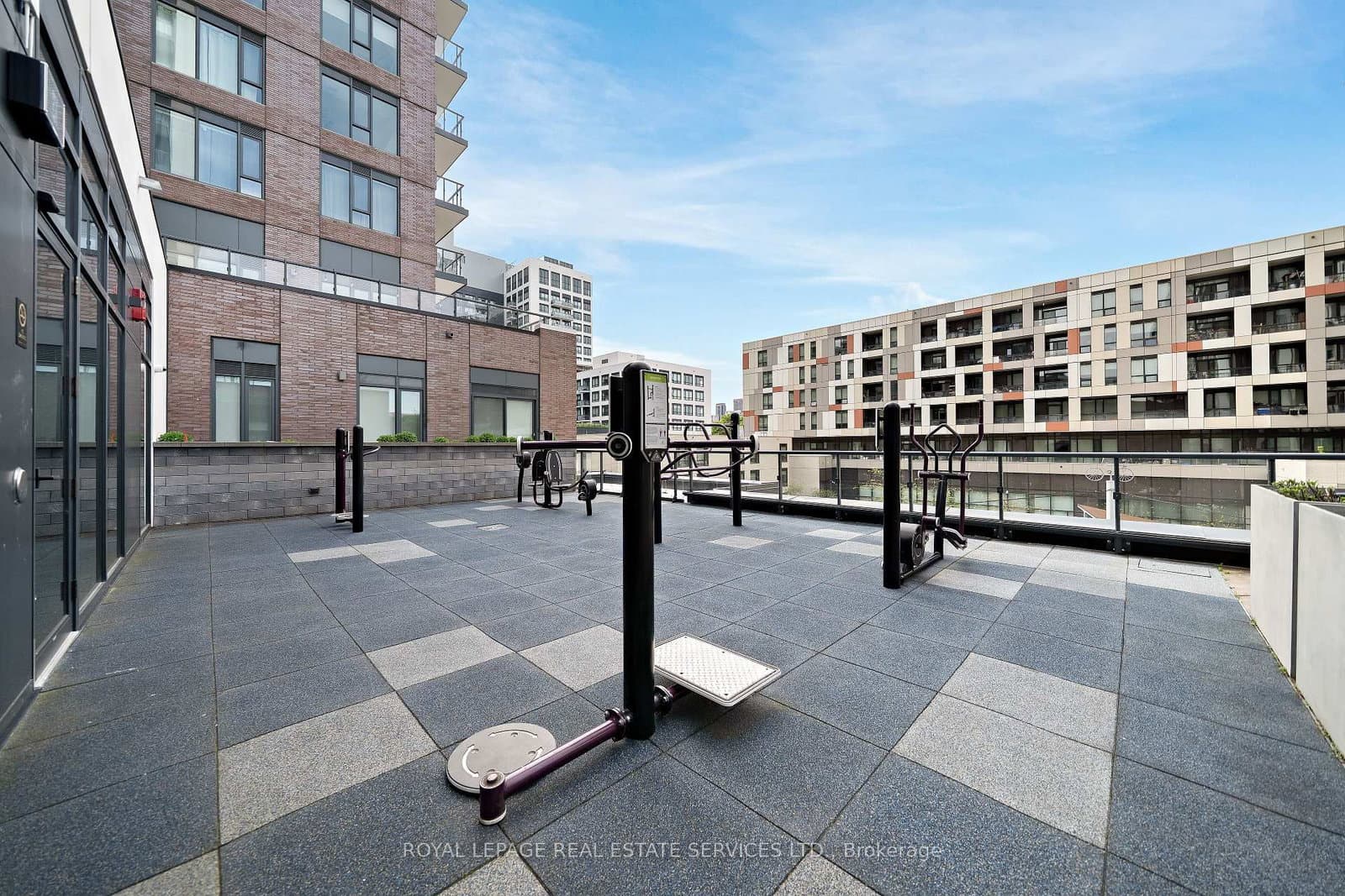 130 River Street, Unit 1411 thumbnail 28