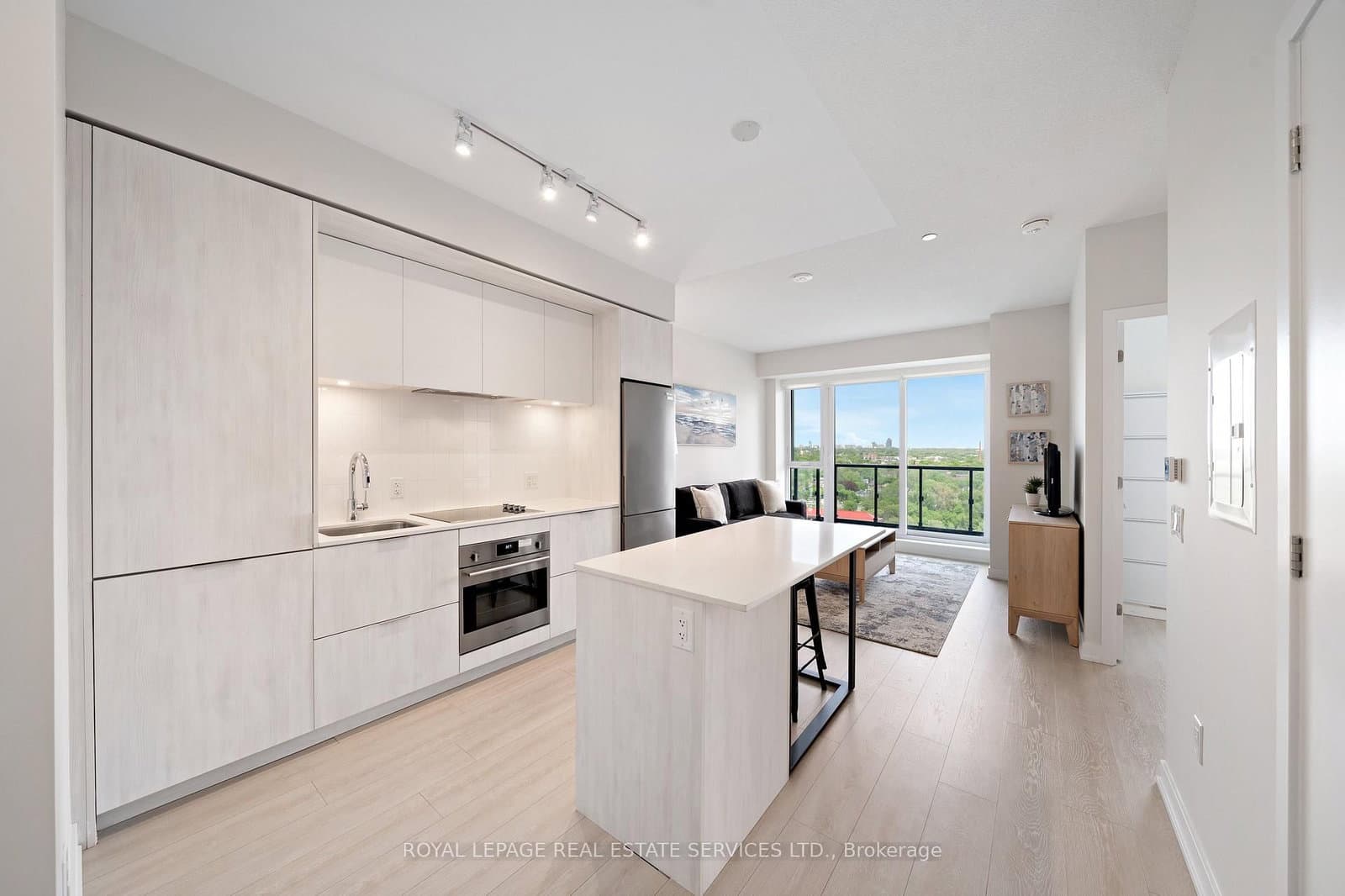 130 River Street, Unit 1411 thumbnail 7