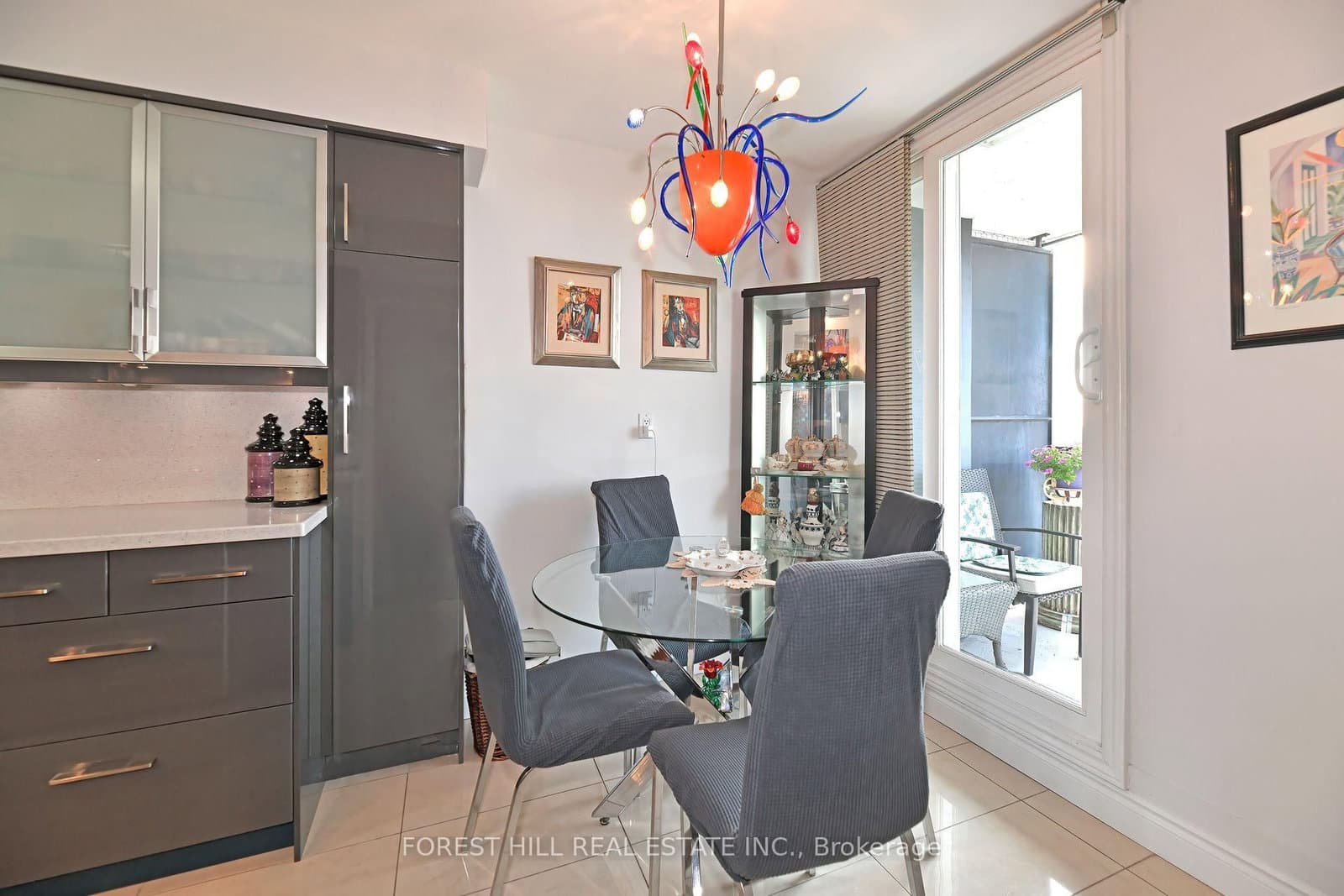 135 Antibes Drive, Unit 2404 thumbnail 4