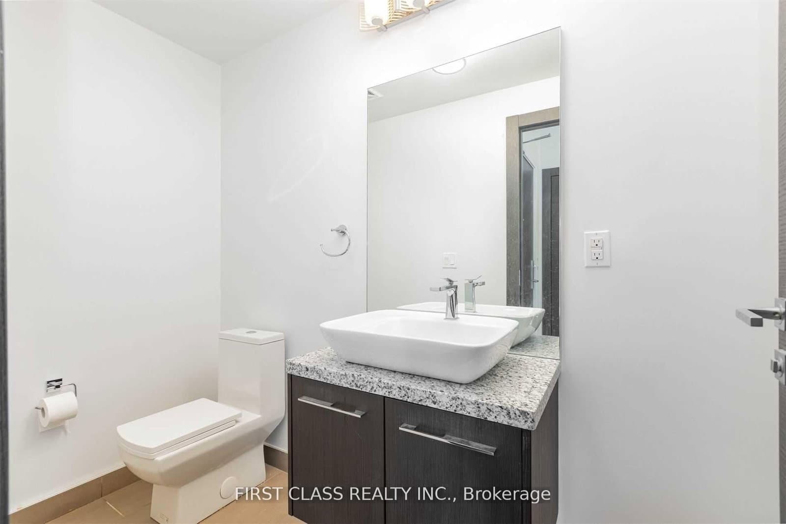 220 George Street, Unit 907 thumbnail 8