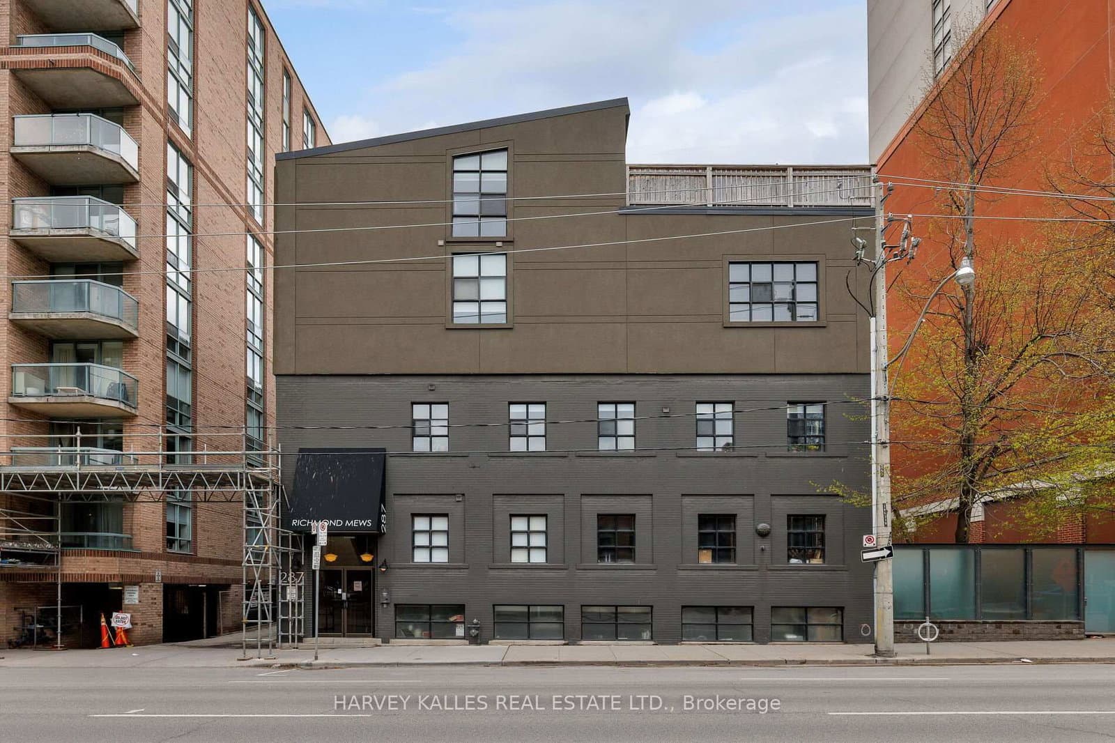 287 Richmond Street E, Unit 304 thumbnail 2