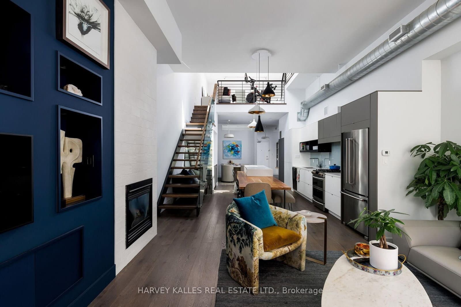 287 Richmond Street E, Unit 304 thumbnail 23